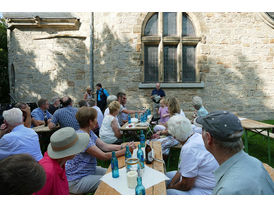 75 Jahre Wachsstockfest an der Weingartenkapelle in Naumburg (Foto: Karl-Franz Thiede)